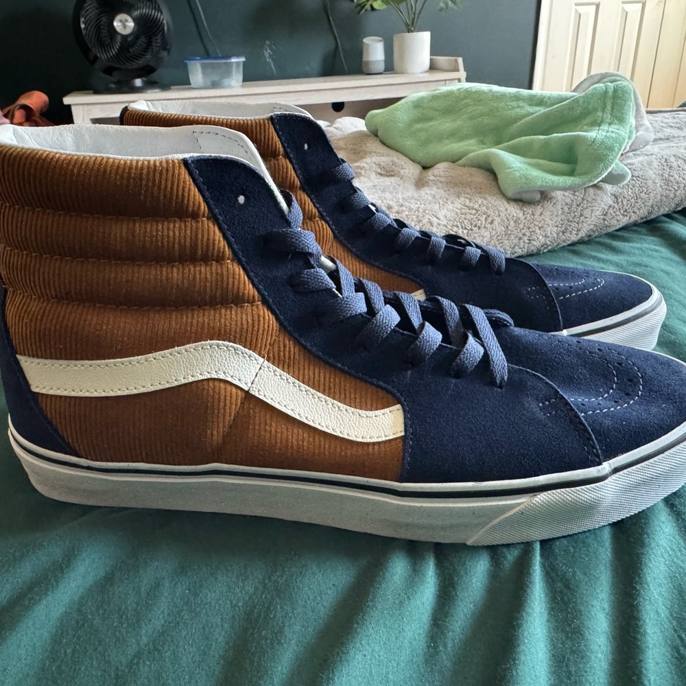 Vans Men's High-Top Sneakers - Navy and Brown